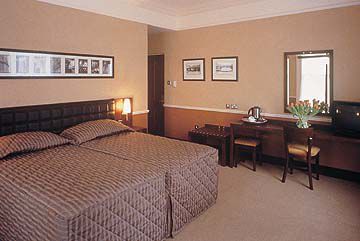 Hotel Paramount 3*