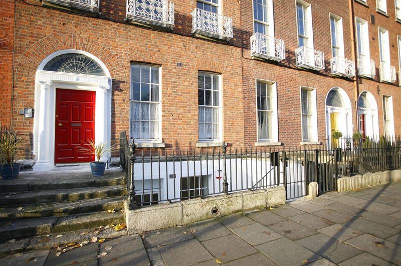 Short Let Direct - Mountjoy Square D1 * Dublin