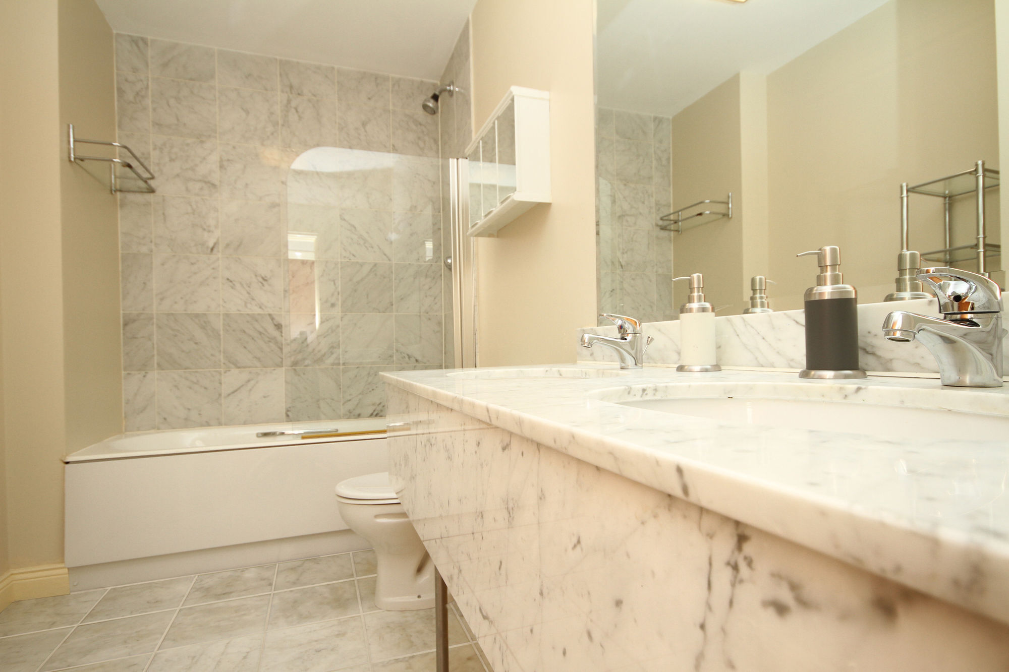 Lower Baggot Street Penthouse * Dublin