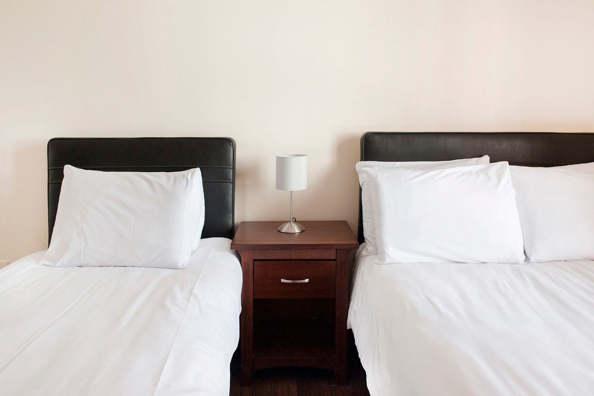 Metrostays - Temple Bar 18 *