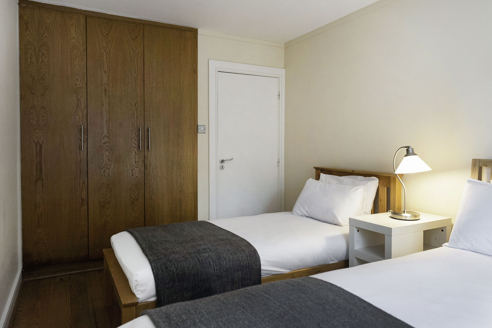 Metrostays - Temple Bar 16 *