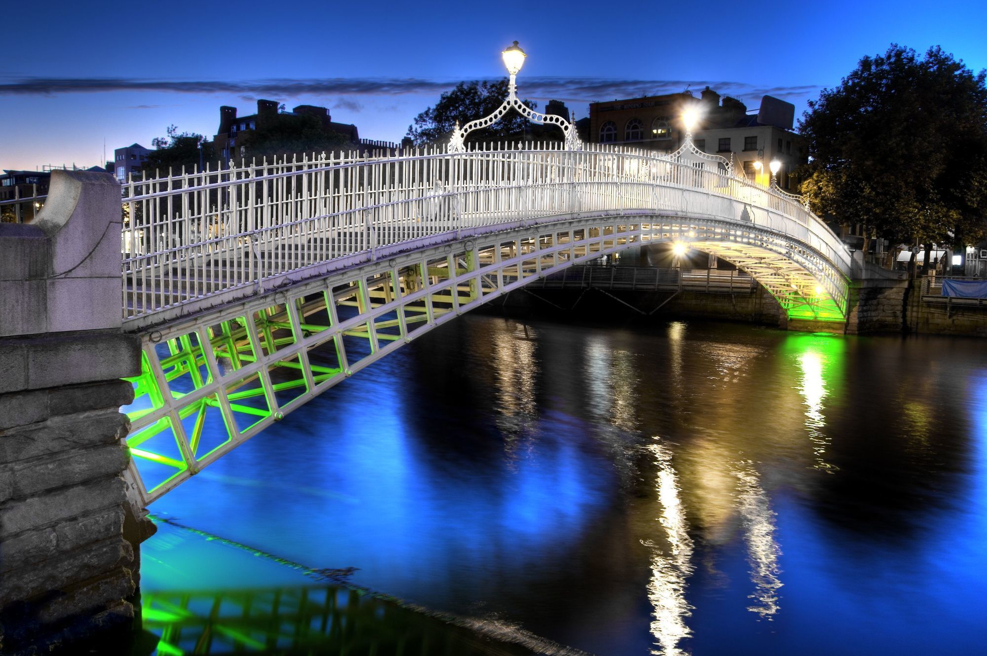 Grand Canal Quay Sleeps 8 * Dublin