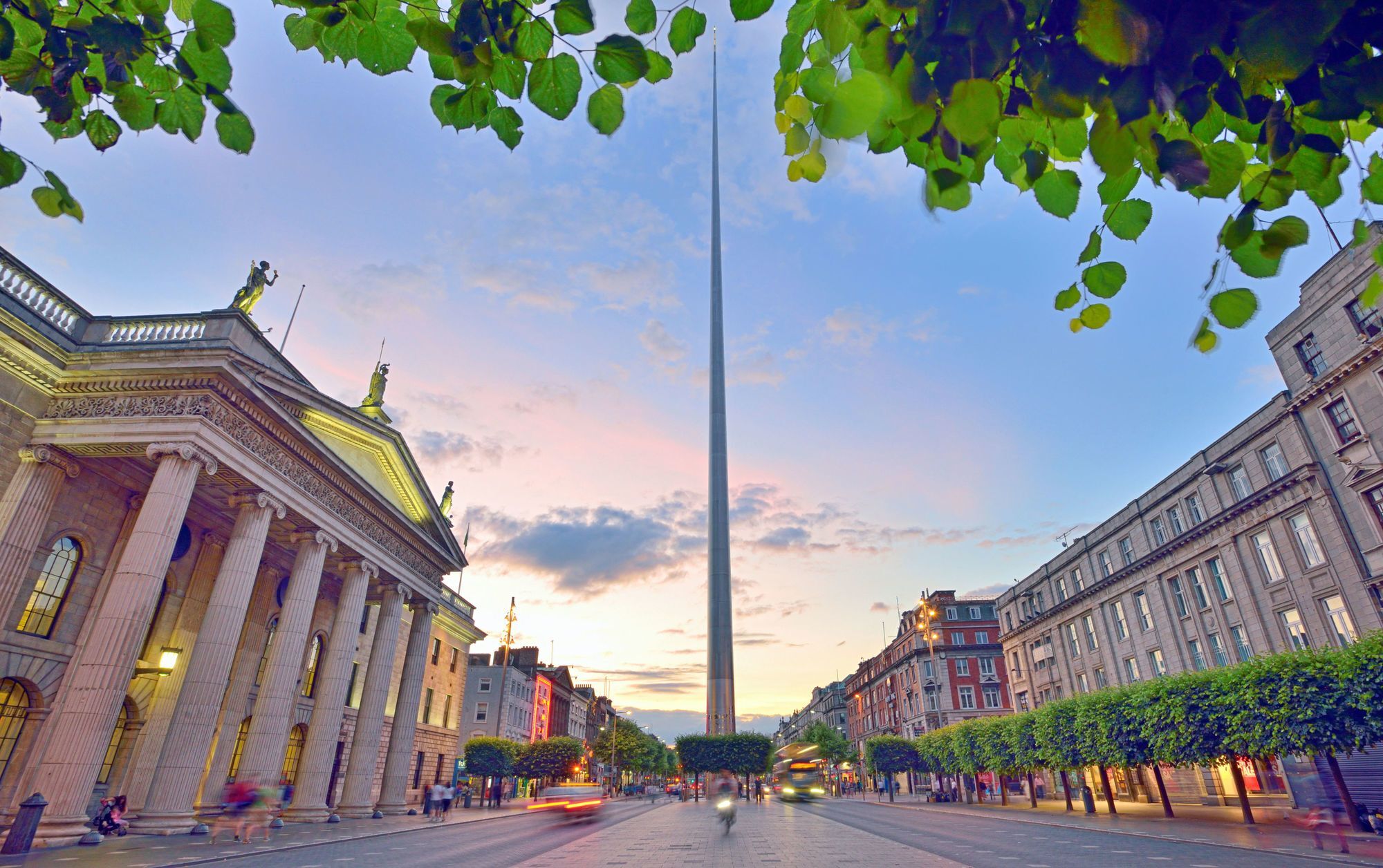 Grand Canal Quay Sleeps 8 *