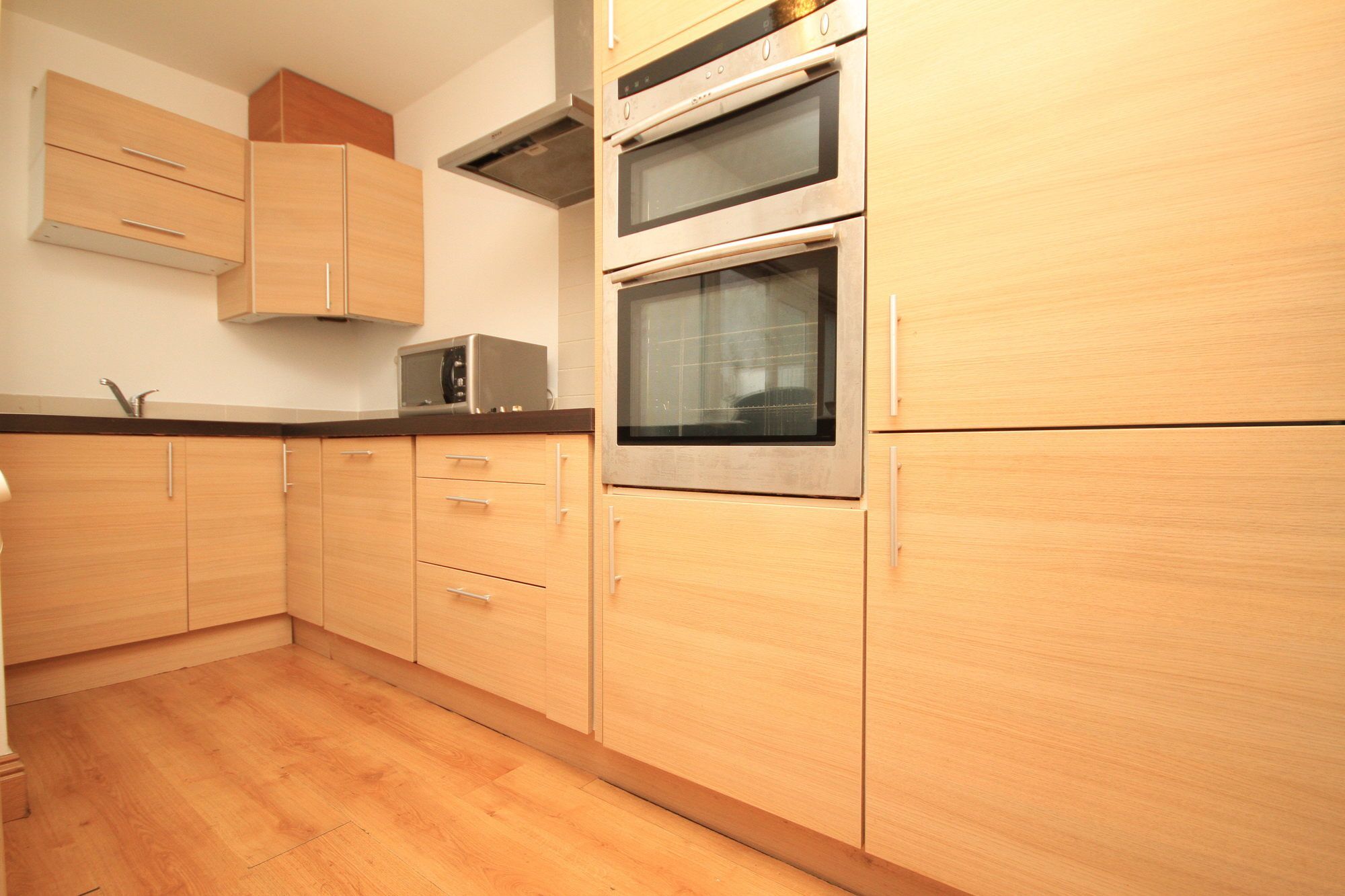 Pearse Street Townhouse Apartment