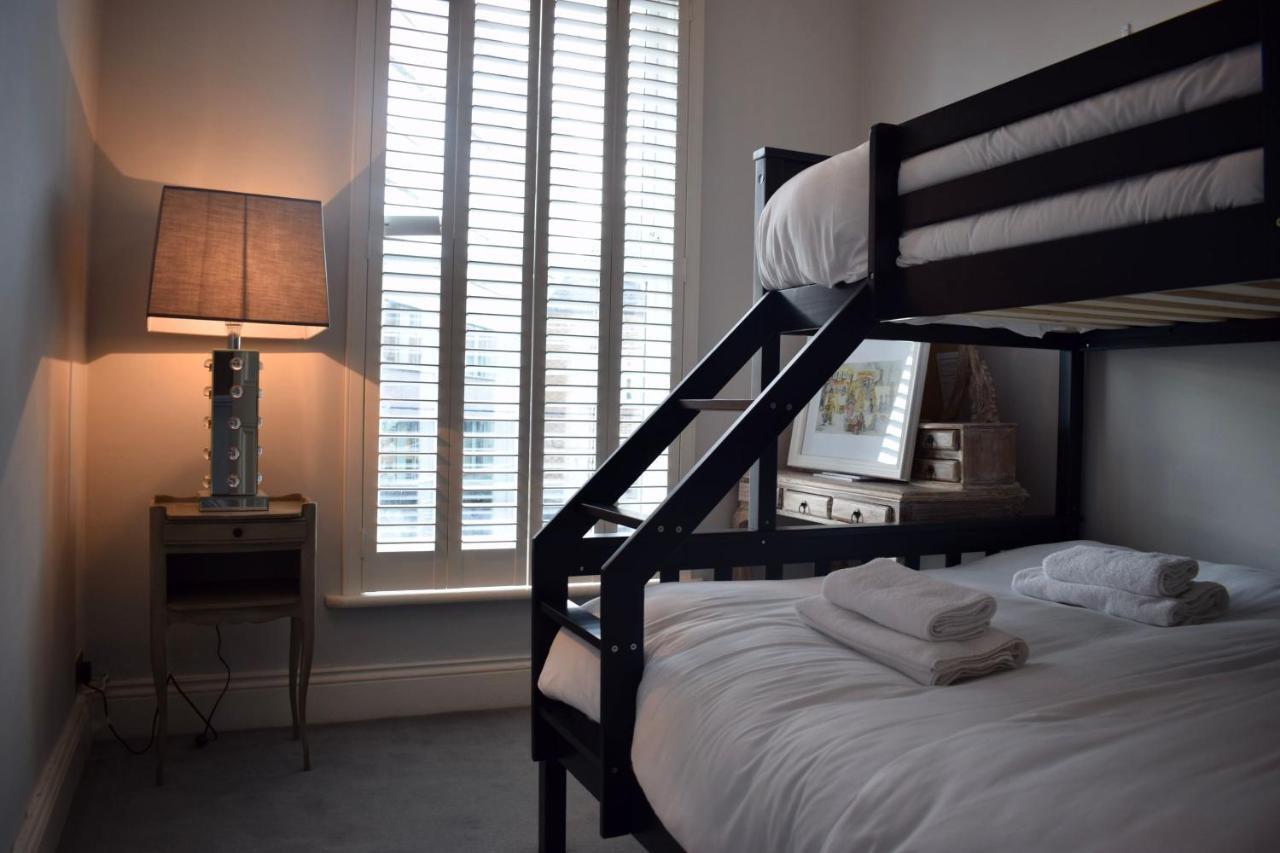 Refurbished Traditional Townhouse Vakantiehuis *