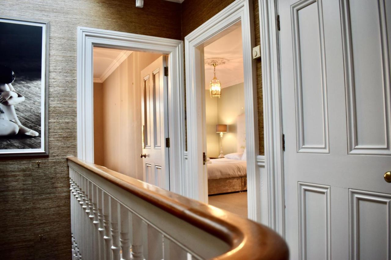 Refurbished Traditional Townhouse Vakantiehuis