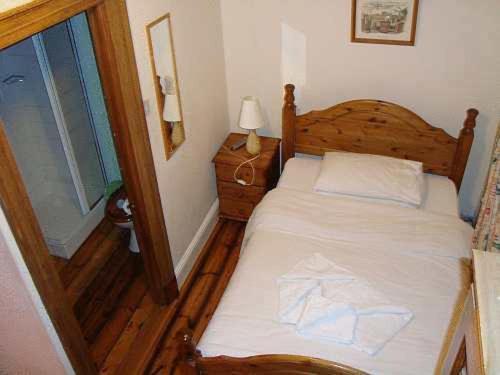 Bed & Breakfast Huband House 2*