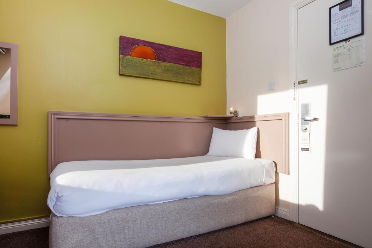 Hotel Dublin Central Inn 3*