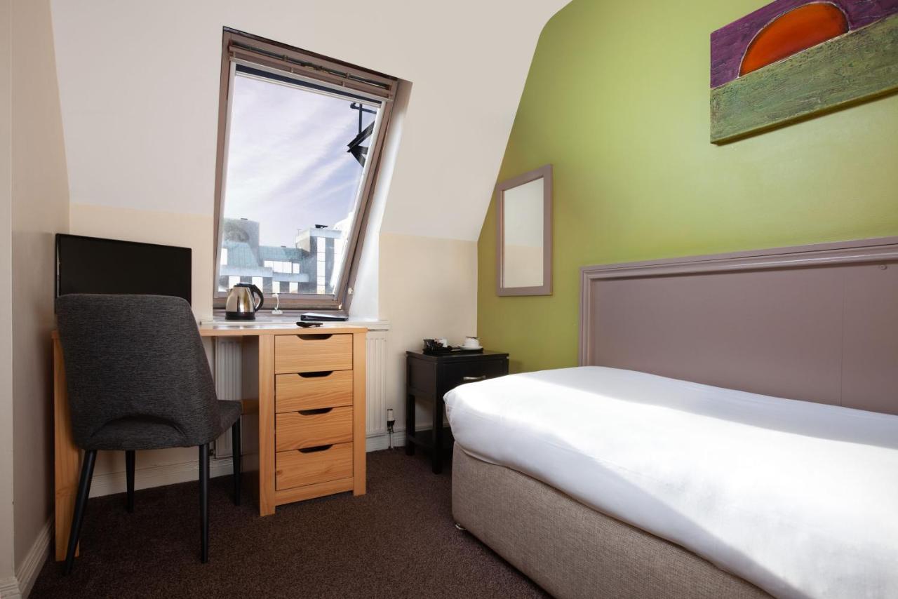 Dublin Central Inn