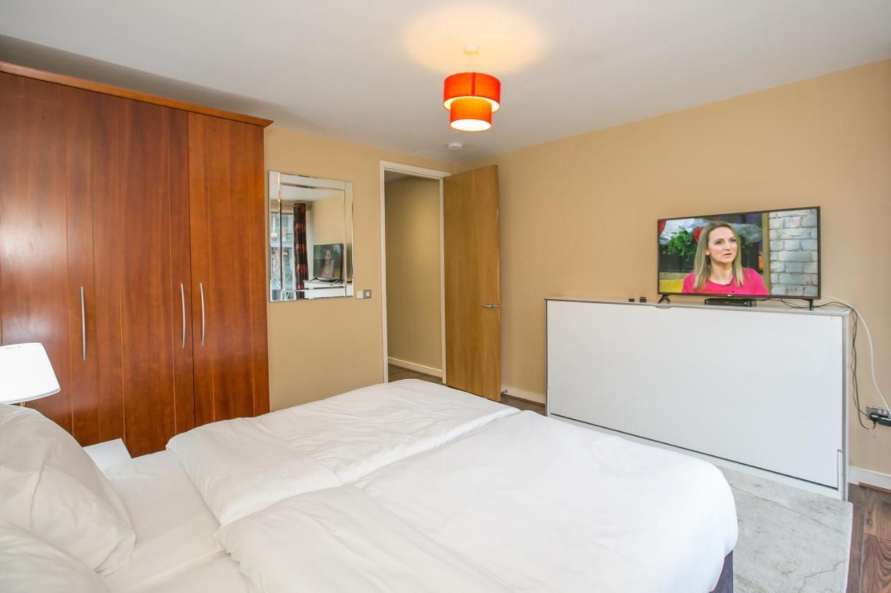 Grand Canal Square Apartment Dublin