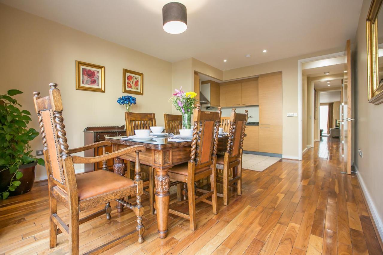 Grand Canal Square Apartment *