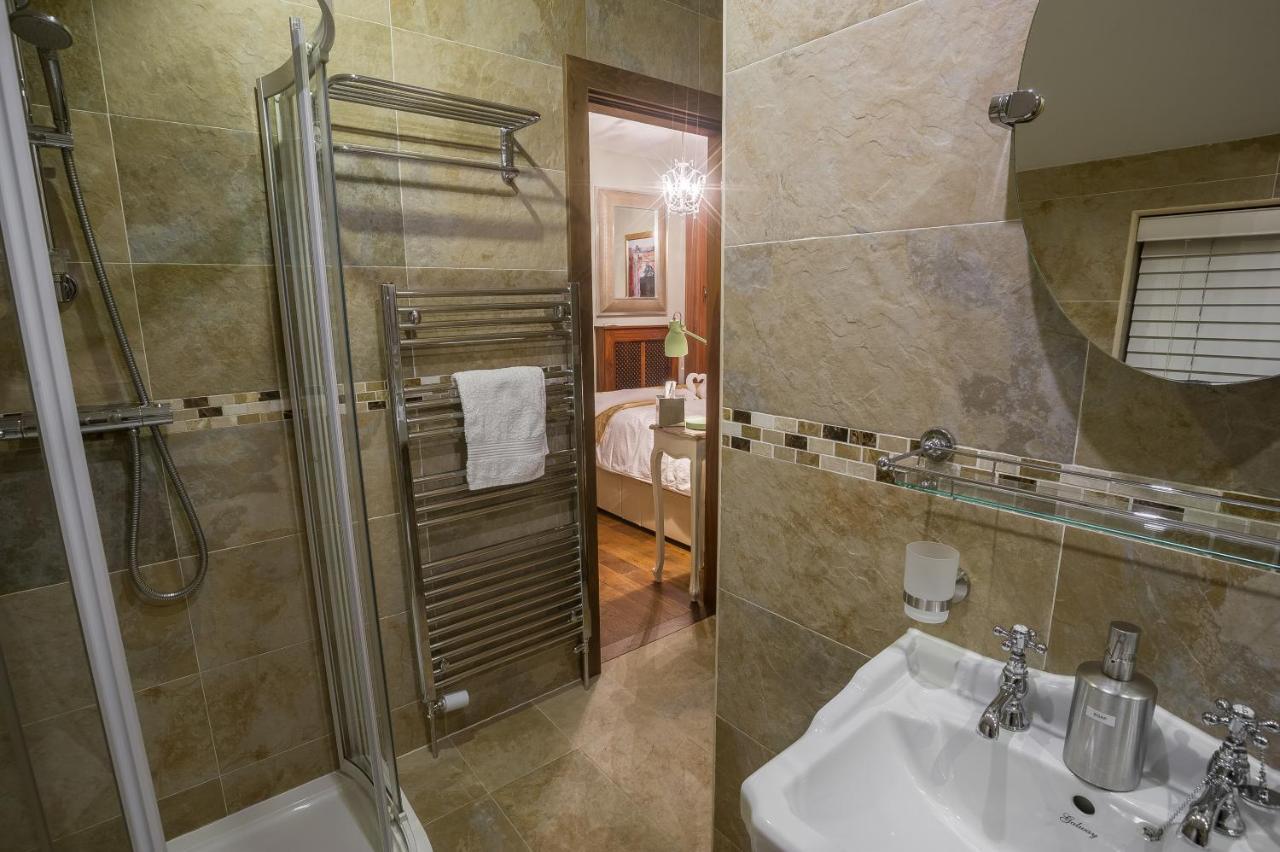 House Guest house