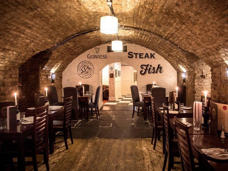 Castle 4* Dublin