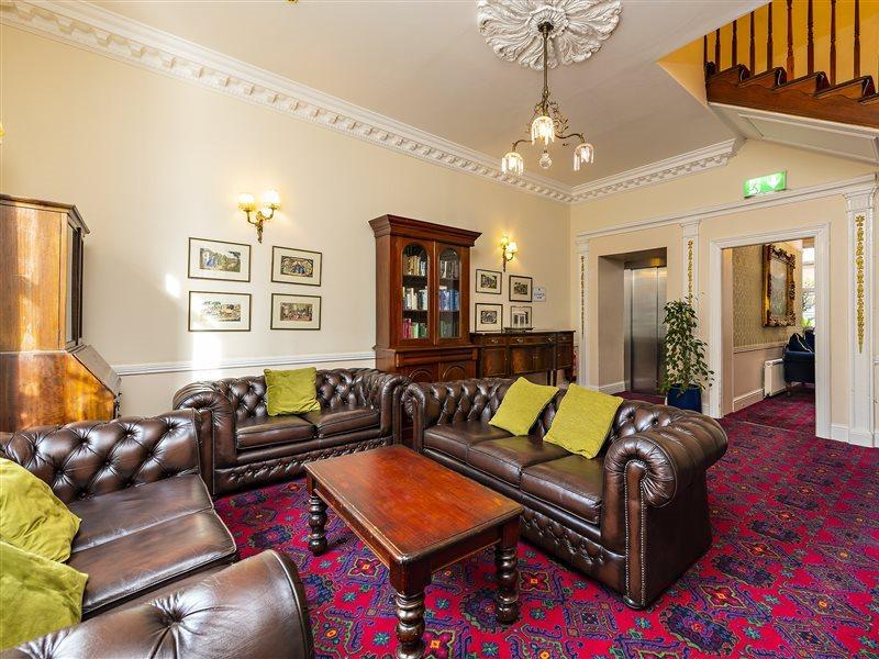 Hotel Castle 4*