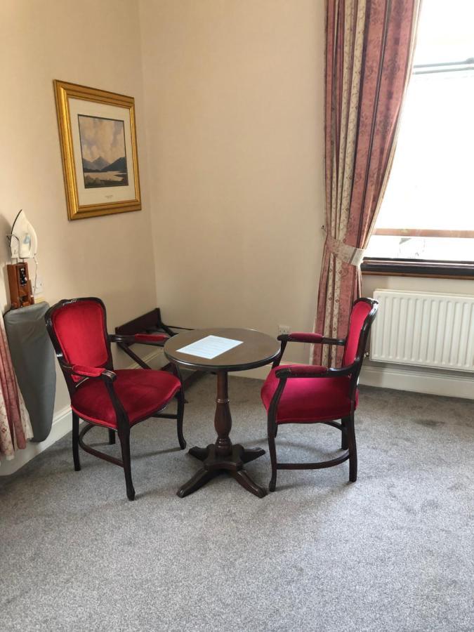 The Leeson Guest house 2*