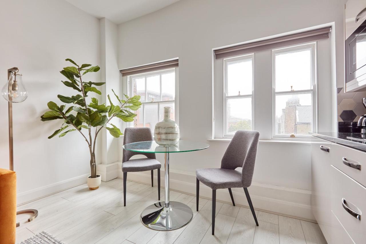 Sonder Mountjoy Square 4*