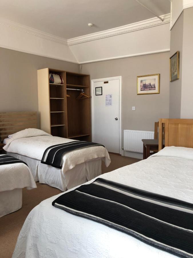 Harveys Guest House