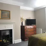 Harveys Guest House