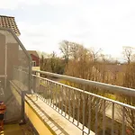 Guestready - Lovely Apartment With Balcony