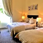 Morehampton Townhouse