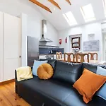 Beautiful Cottage Central Location Fast Wifi N Tv