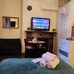 Spacious Victorian Flat