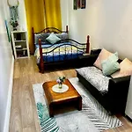 Liffey Valley Homestay