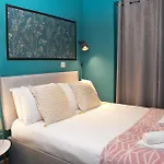 Dublin City Service Apartment