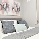 Apartment In Best Location Dublin