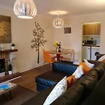 Metrostays - Jervis 66