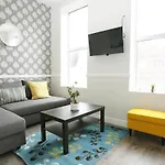 Amiens Street Apartments - Apartment 4