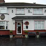 Flyover Bed And Breakfast