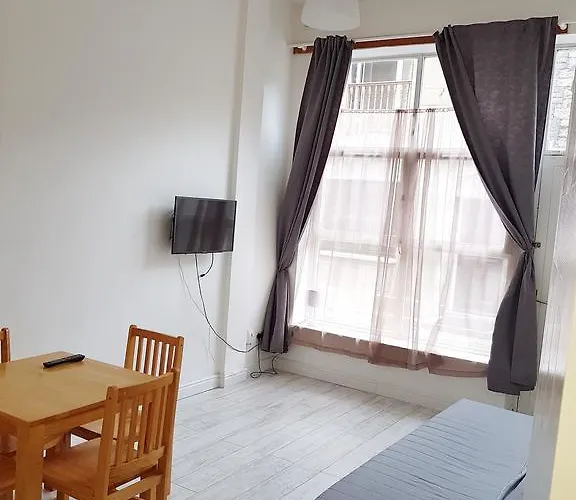 Jervis Street City Centre Apartments