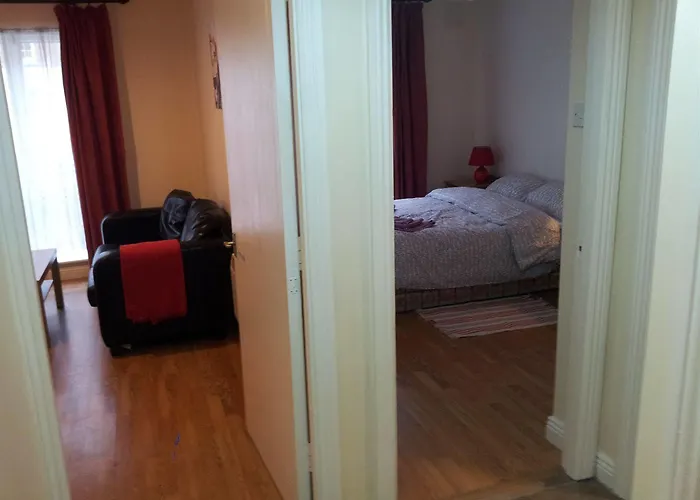 Custom Hall Holiday Apartments