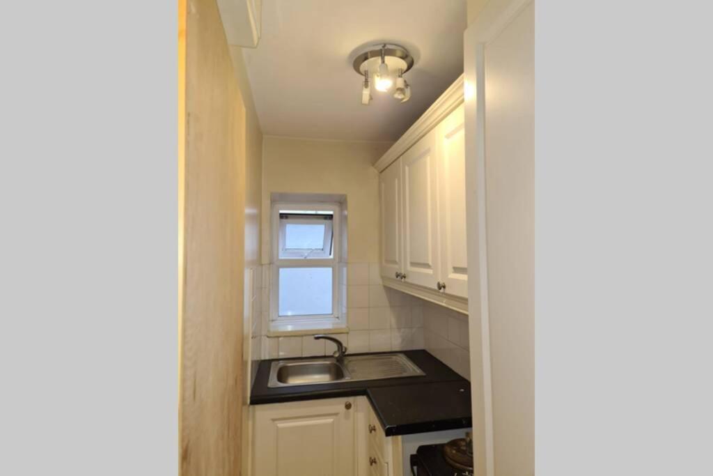 1 Bed Room Apartment *