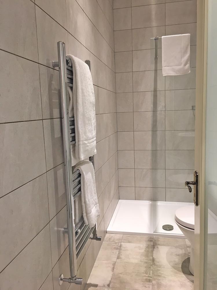 Morehampton Townhouse 3* Dublin