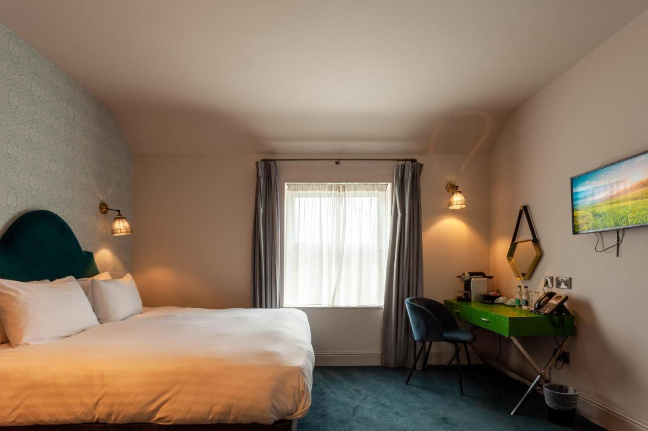 House Bedrooms 2*