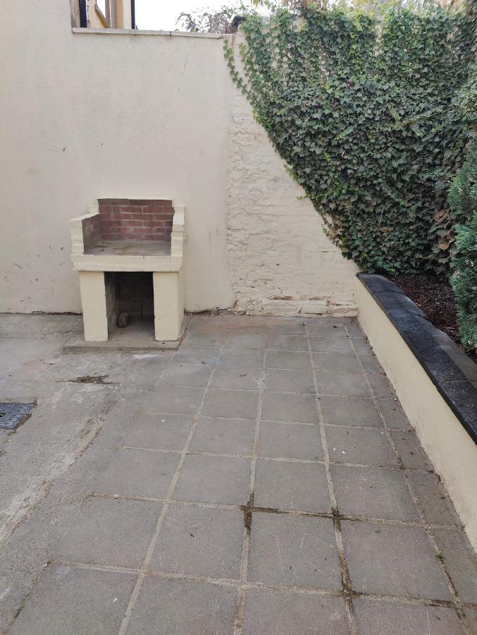 Recently Renovated City House *