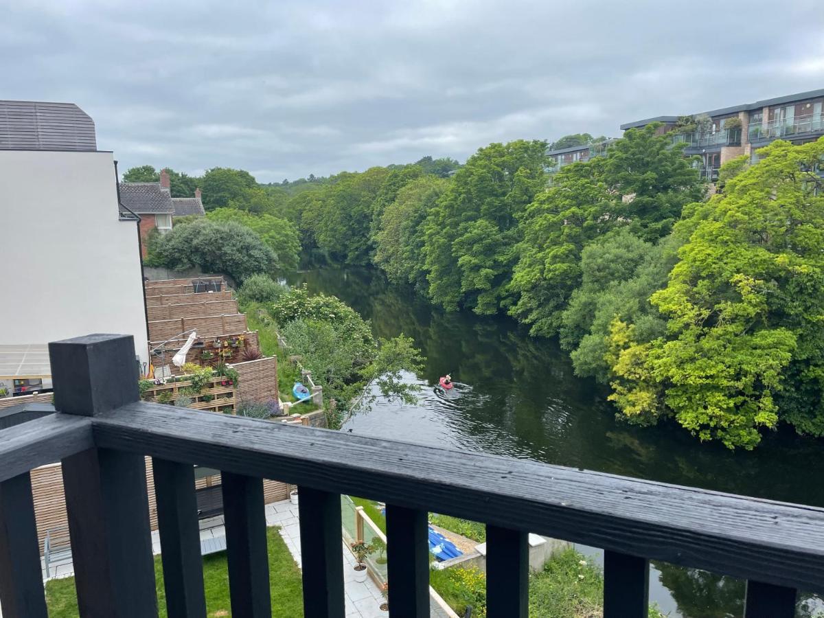 Serene Riverside - Hidden Gem In Villa *