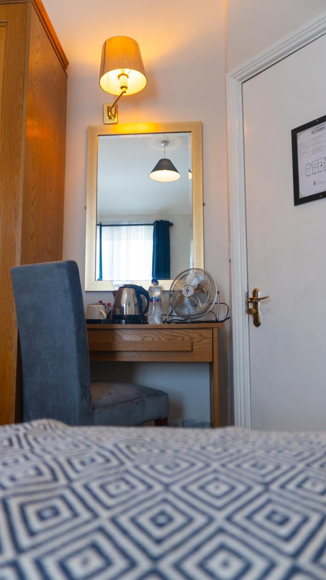 Guest house Eccles Townhouse *