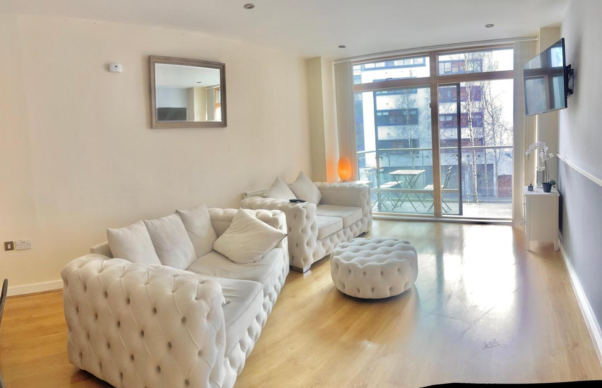 Apartment Luxe Apt In The Heart Of *