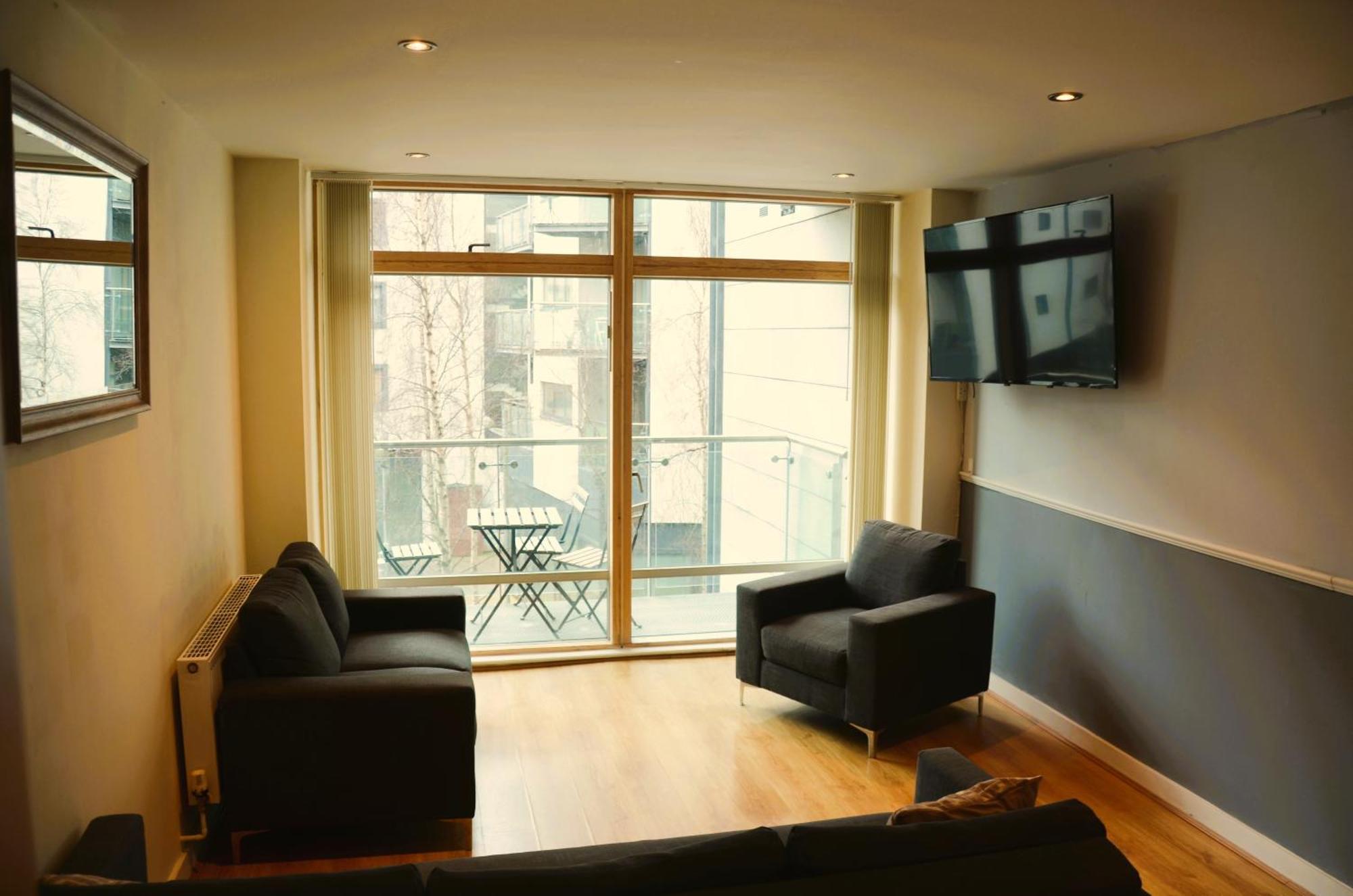 Luxe Apt In The Heart Of Apartment