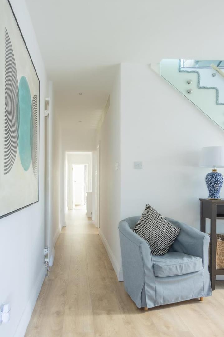 Gasthuis Guestready - Modernised In Monkstown
