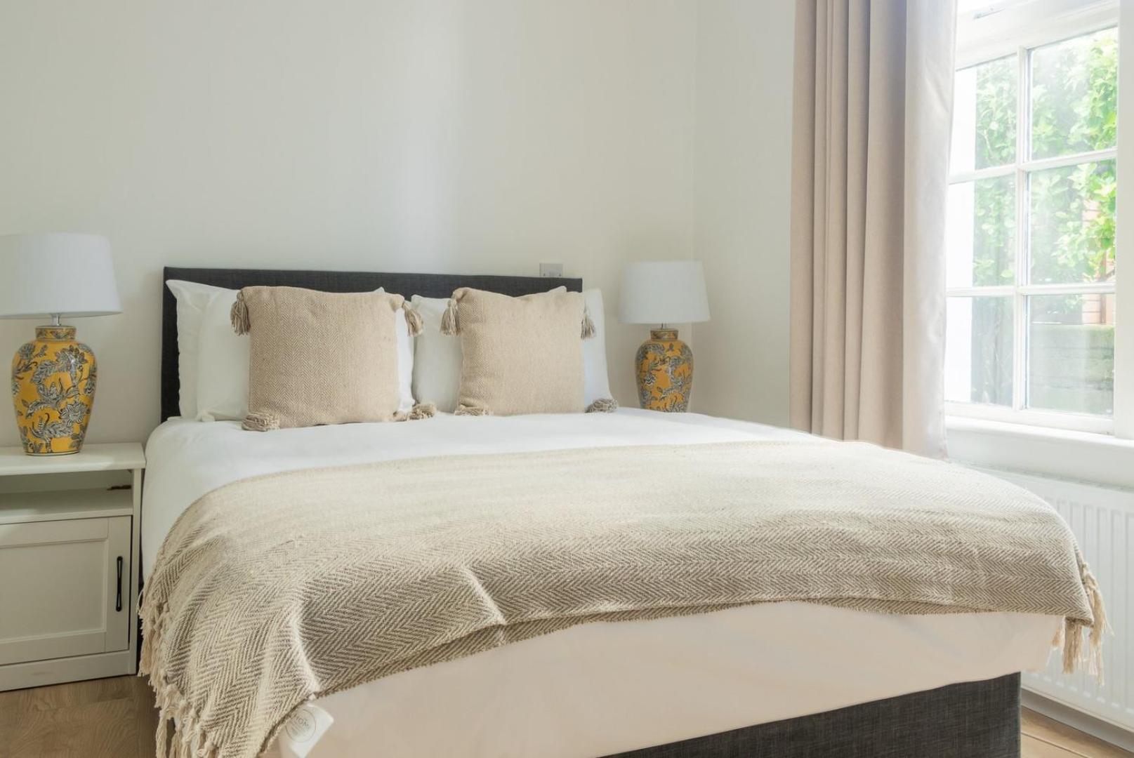 Gasthuis Guestready - Modernised In Monkstown Dublin