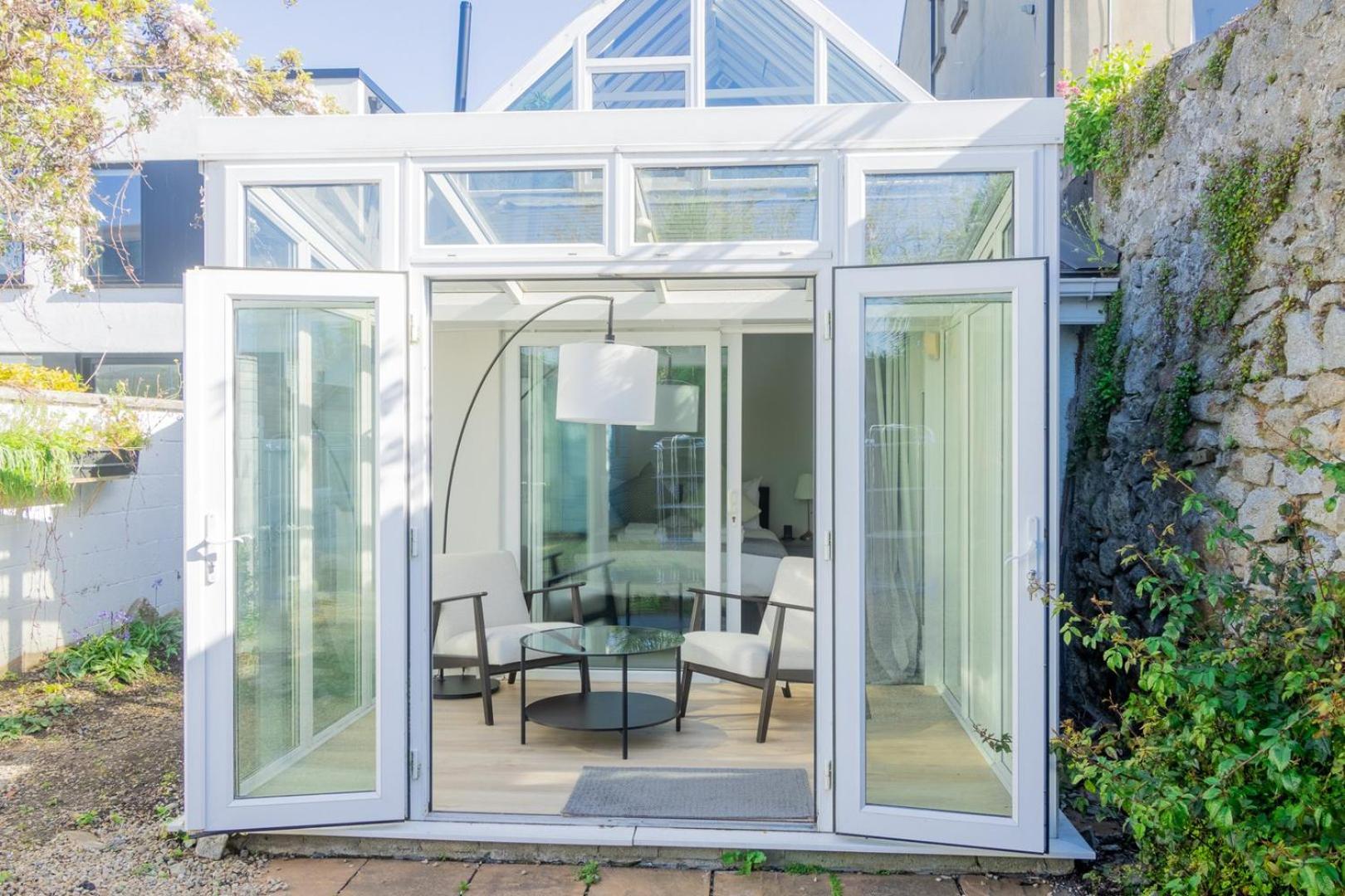 Guestready - Modernised In Monkstown Gasthuis Dublin