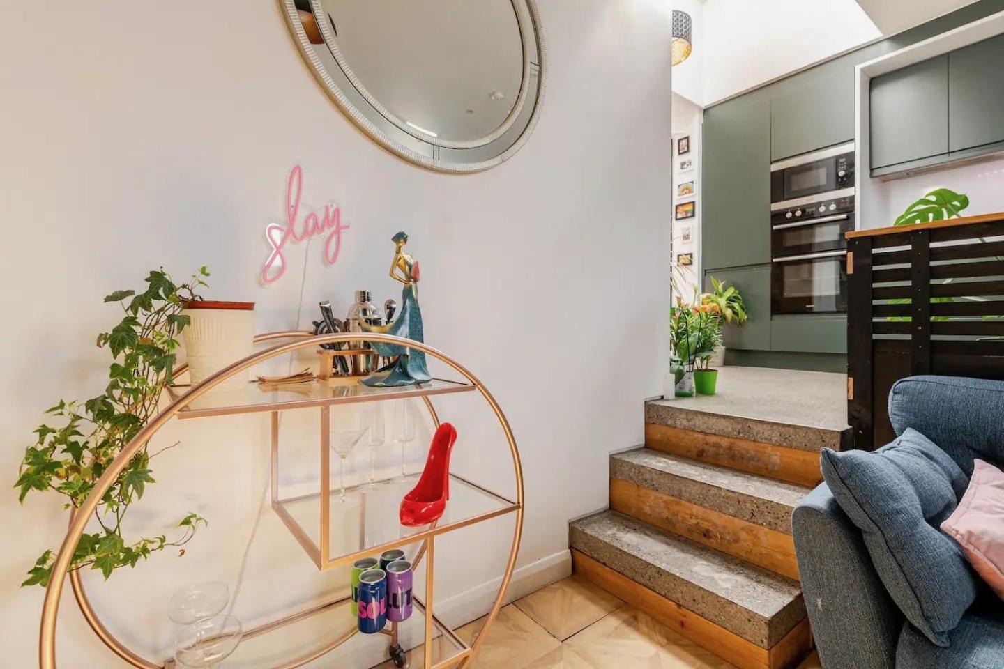 Cozy In Stoneybatter, Homestay Dublin