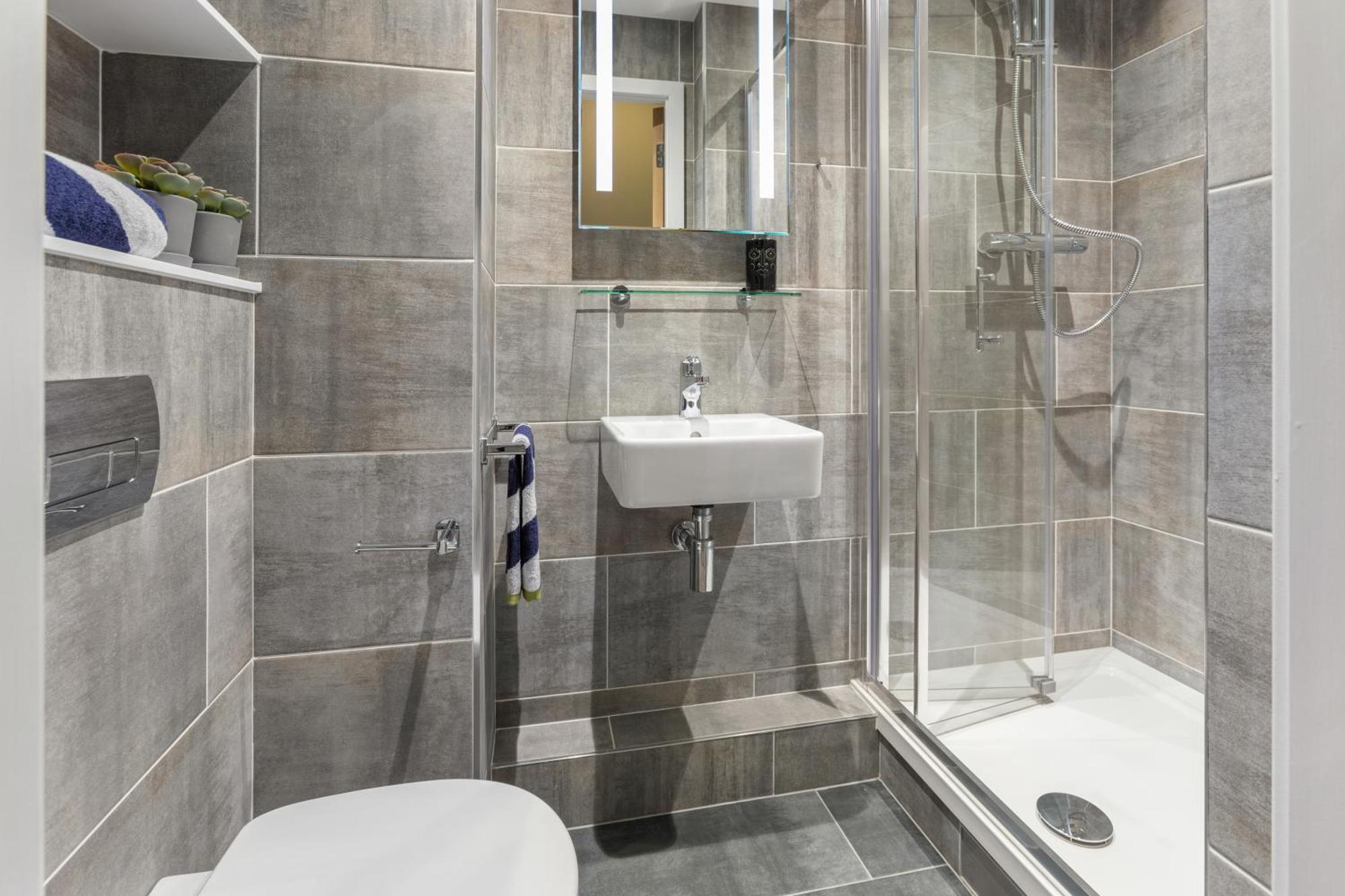 Aparthotel Highfield House 3*