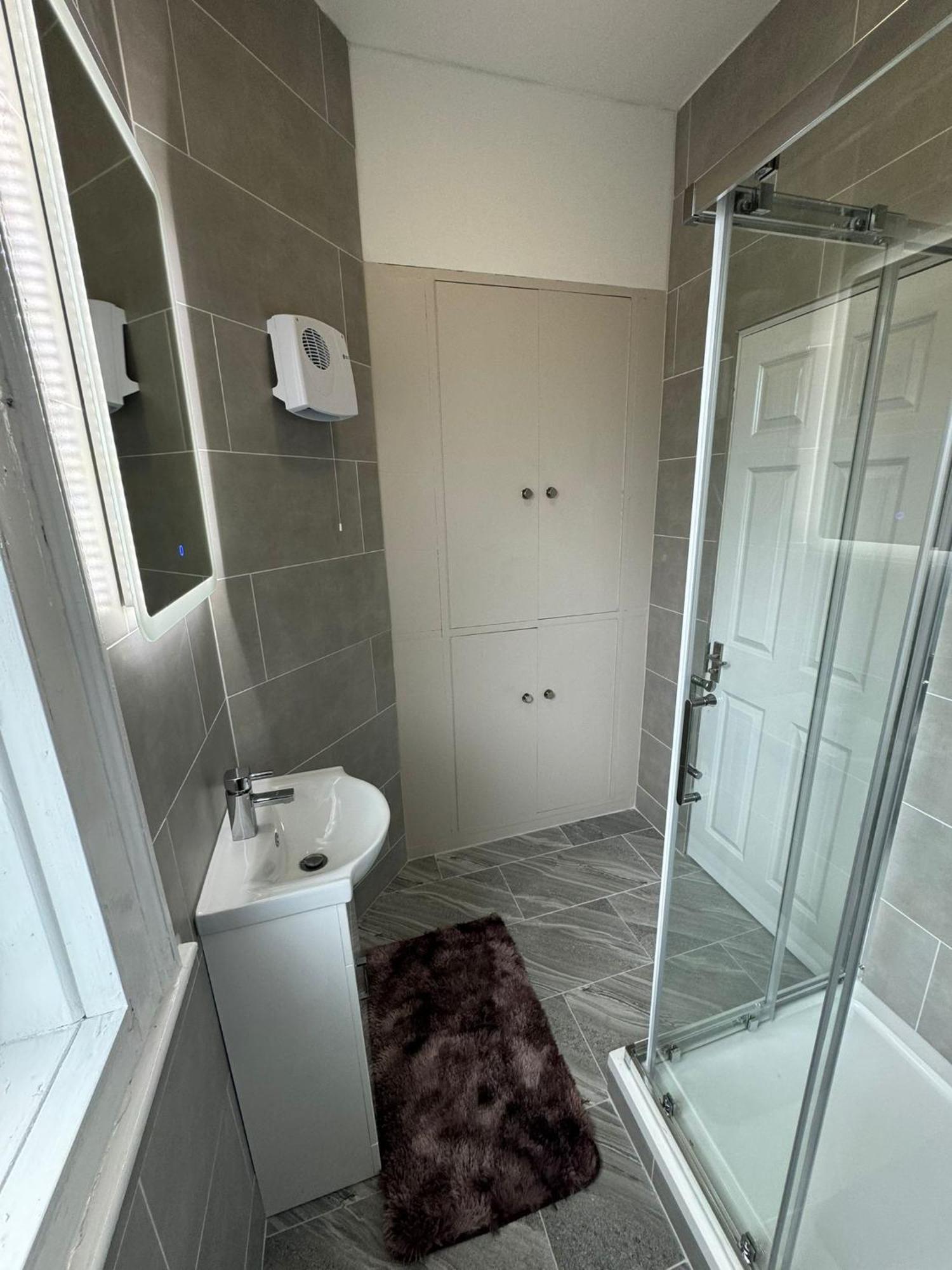 Superb Triple Room Near Croke Park - 4 Dublin