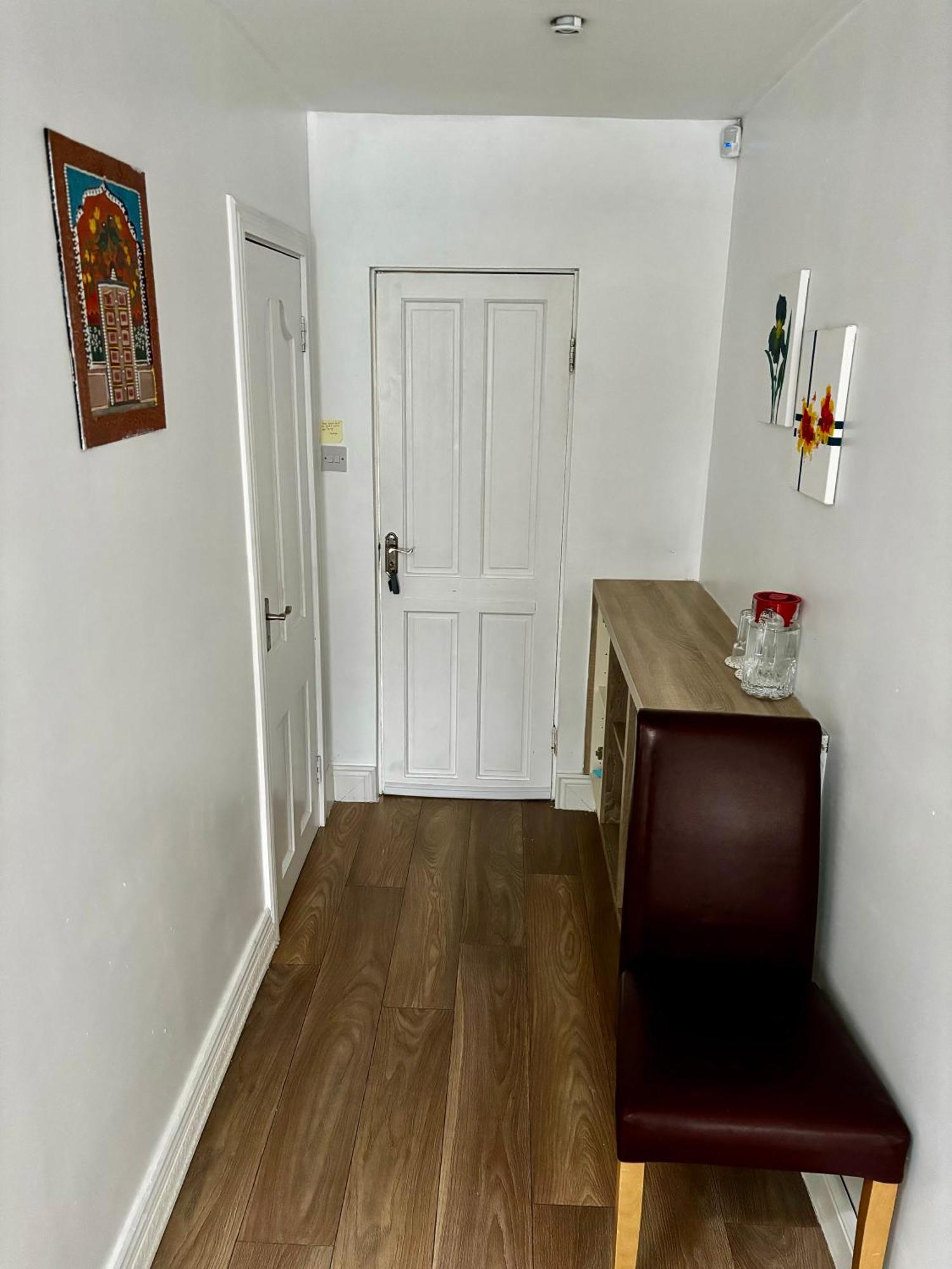 Liffey Valley Homestay *