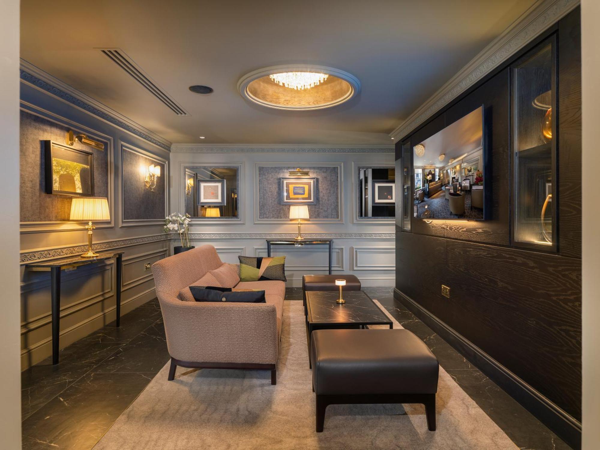 Cassidys Hotel 3*